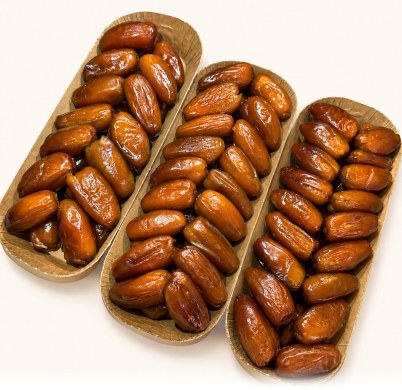 Dattes conditionnées en barquette en bois, poids net 200 g